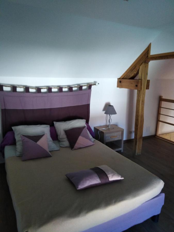 Le Breuil Hotel Piney Exterior photo